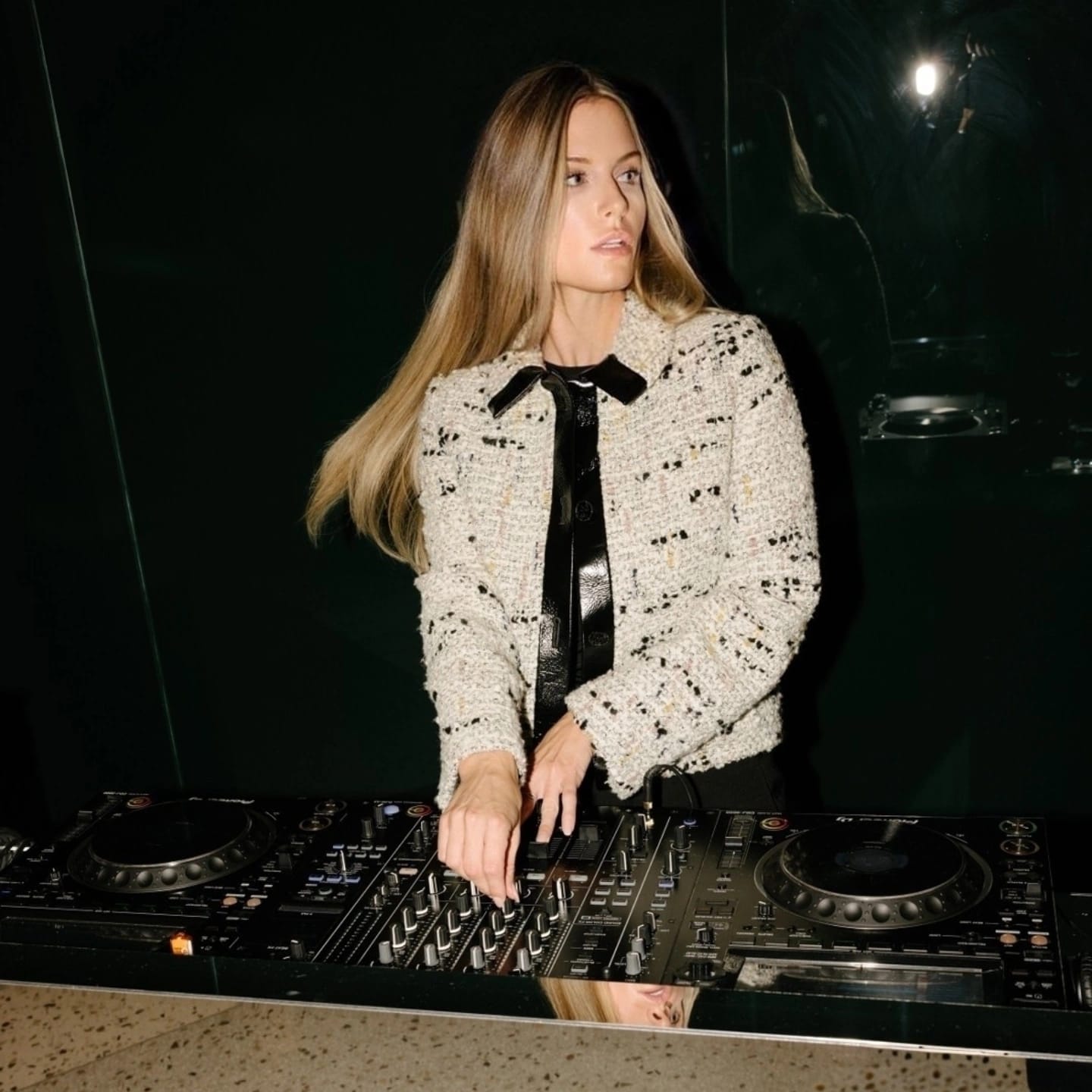FEM DJ